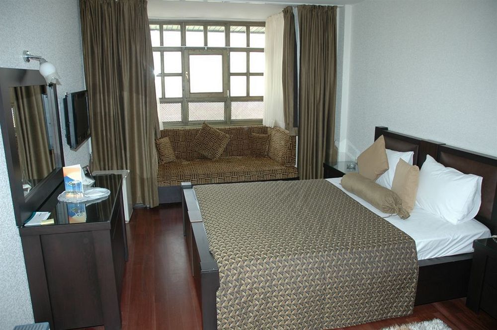 Ulasan Hotel Caravan Camping Ankara Eksteriør billede